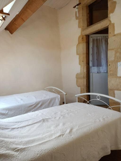 Maison De Caractere Au Coeur De La Cite Medievale De Gourdon Экстерьер фото