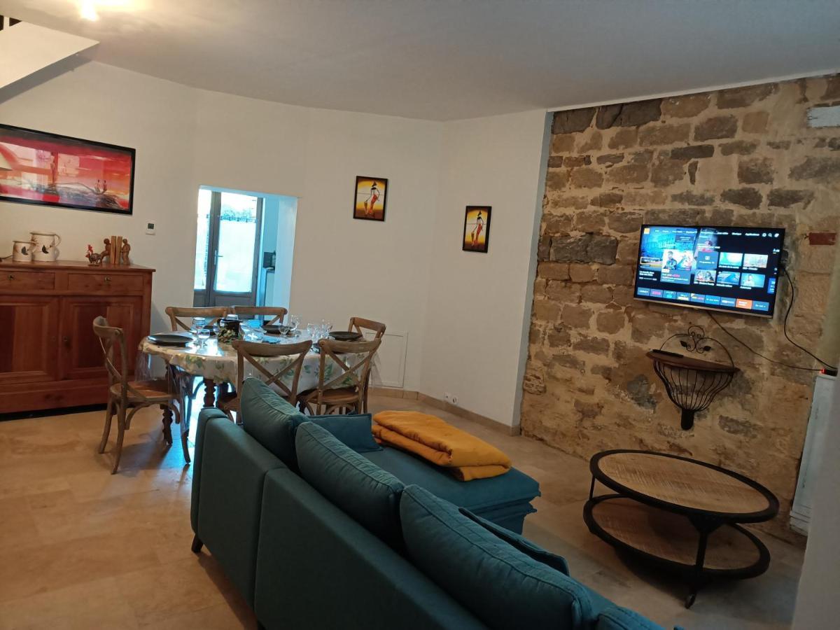 Maison De Caractere Au Coeur De La Cite Medievale De Gourdon Экстерьер фото